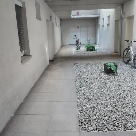 Apartment Blr *